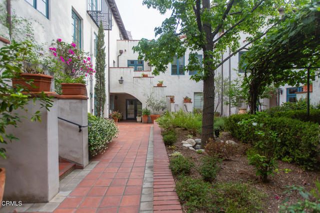 700 E Union Street 302, Pasadena, CA 91101