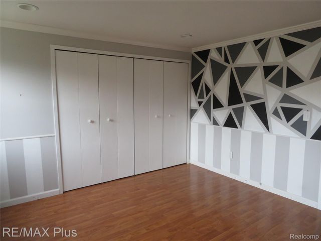 3011 Debra Court, Auburn Hills, MI 48326