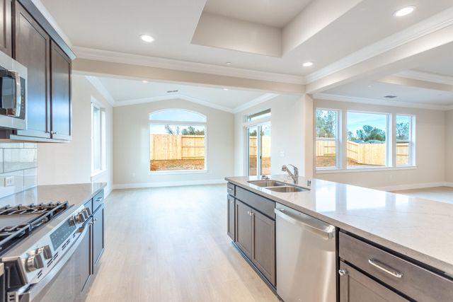 3258 Lower Lane, Redding, CA 96002