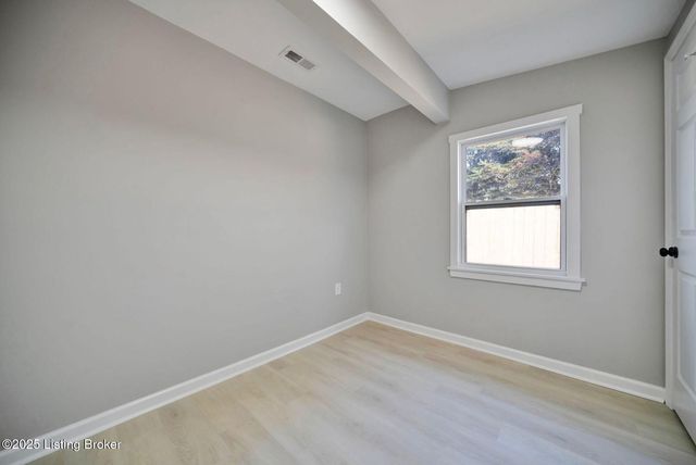 4521 River Front Dr, Louisville, KY 40216