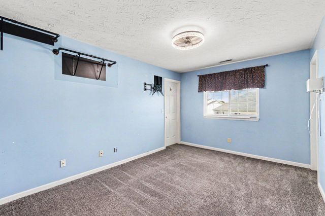 624 Friars Lane, 11, Florence, KY 41042