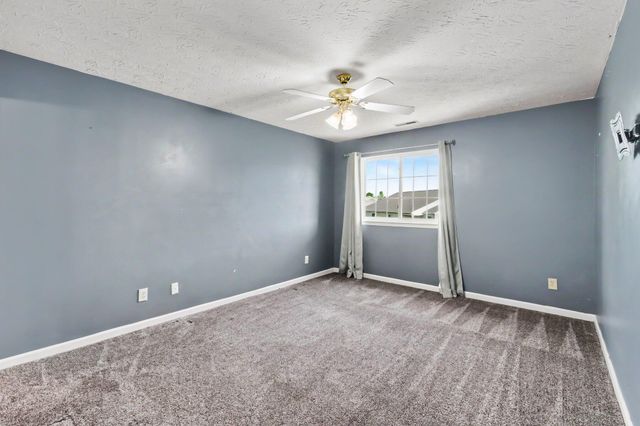 624 Friars Lane, 11, Florence, KY 41042