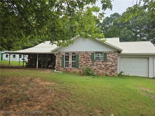 1152 Helton Lane, Booneville, AR 72927