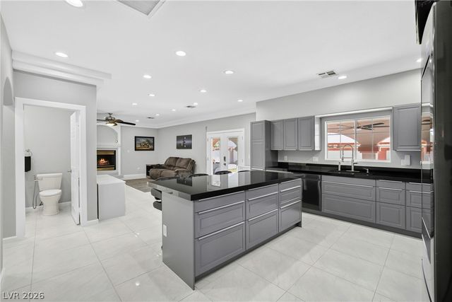 3440 Cox Street, North Las Vegas, NV 89032