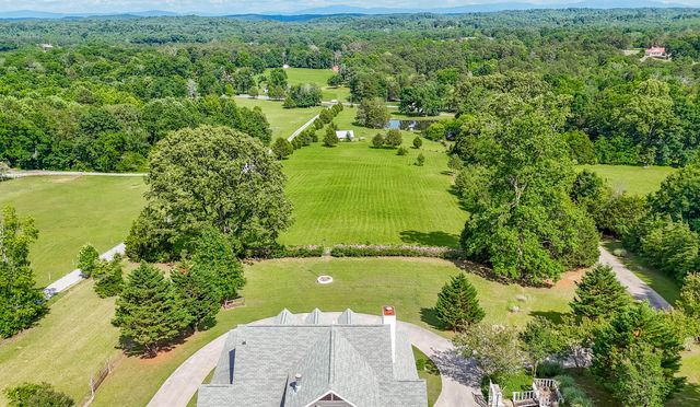 2480 Bancroft Road, Mcdonald, TN 37353