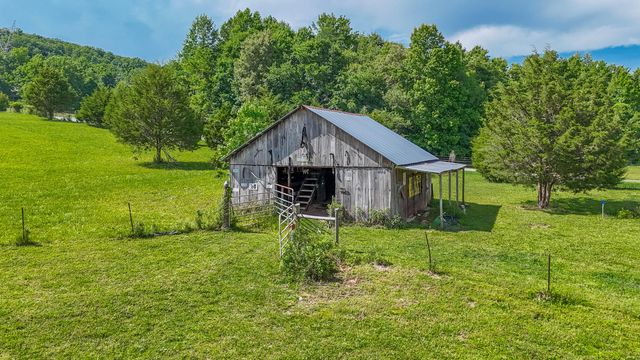 2480 Bancroft Road, Mcdonald, TN 37353