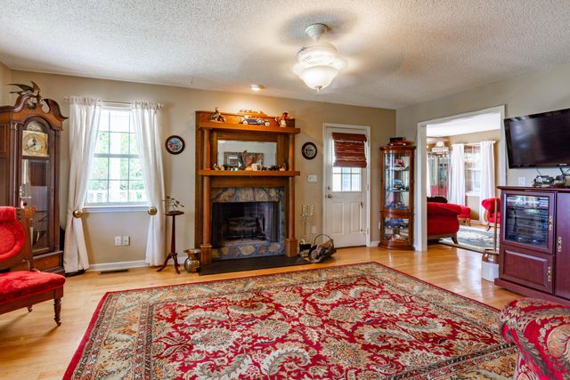 2480 Bancroft Road, Mcdonald, TN 37353