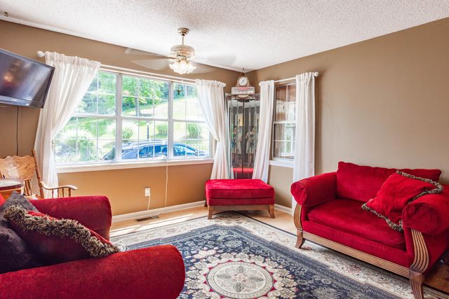 2480 Bancroft Road, Mcdonald, TN 37353