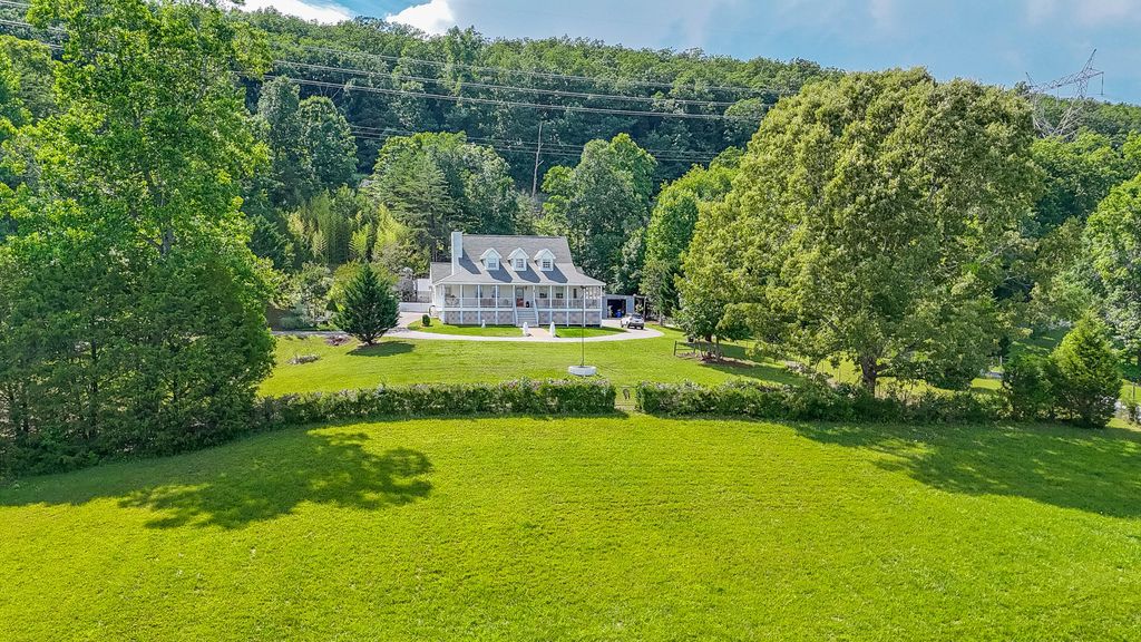 2480 Bancroft Road, Mcdonald, TN 37353