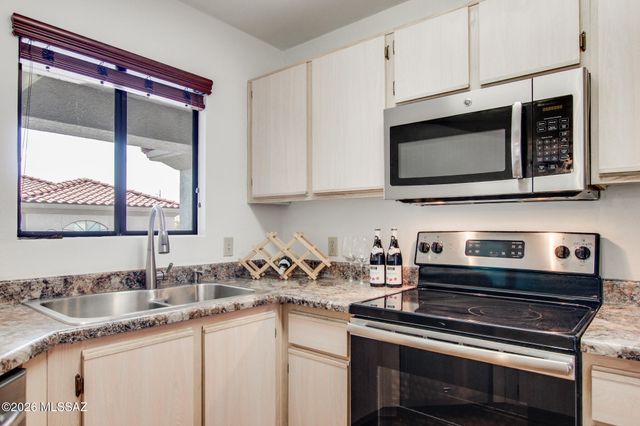 5751 N Kolb Rd Unit 42202, Tucson, AZ 85750