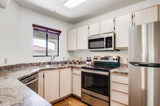 5751 N Kolb Rd Unit 42202, Tucson, AZ 85750