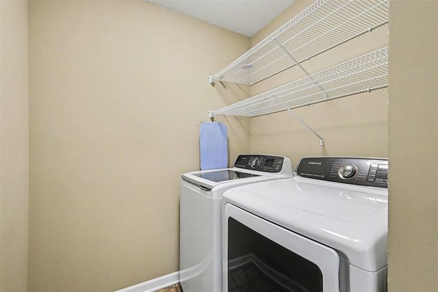 7947 High Knoll Drive, Byron Center, MI 49315