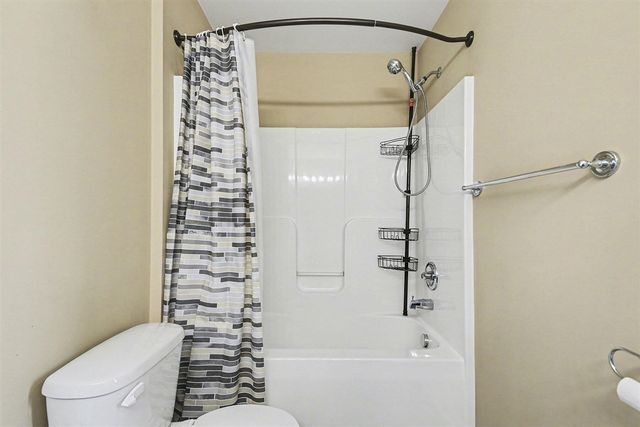 7947 High Knoll Drive, Byron Center, MI 49315