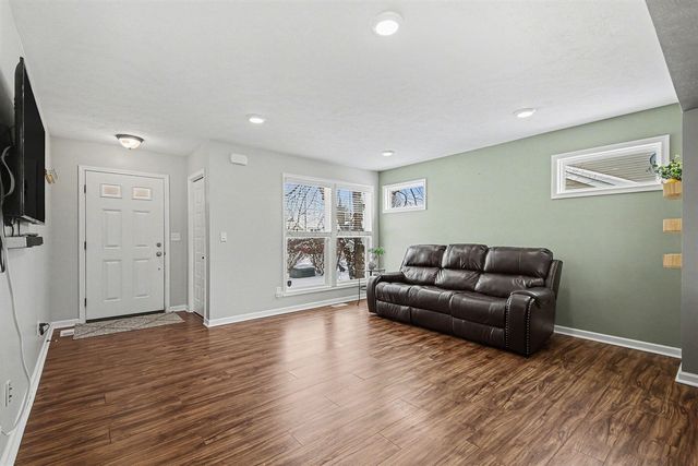 7947 High Knoll Drive, Byron Center, MI 49315