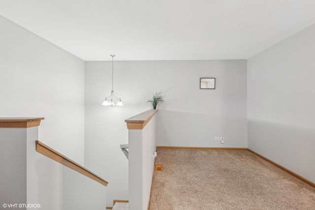 2531 Congress Avenue 2531, Aurora, IL 60503