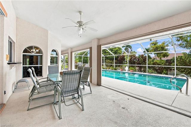 2138 SE 5th PL, Cape Coral, FL 33990