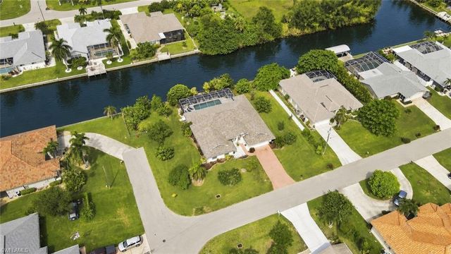 2138 SE 5th PL, Cape Coral, FL 33990