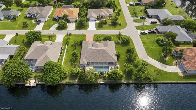 2138 SE 5th PL, Cape Coral, FL 33990