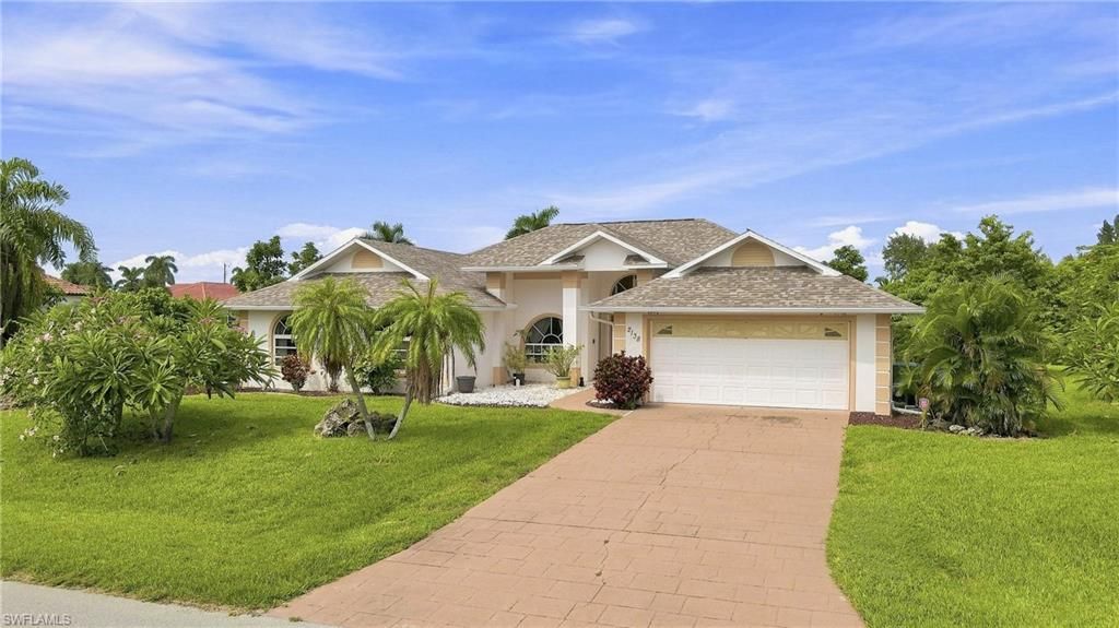 2138 SE 5th PL, Cape Coral, FL 33990