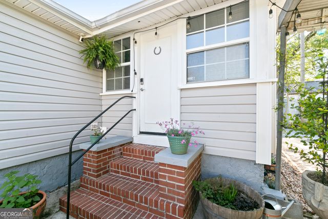 61 Clark Street, Newnan, GA 30263