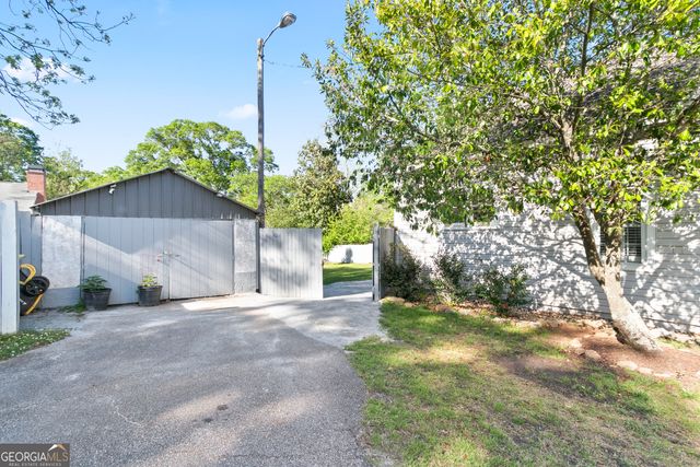 61 Clark Street, Newnan, GA 30263