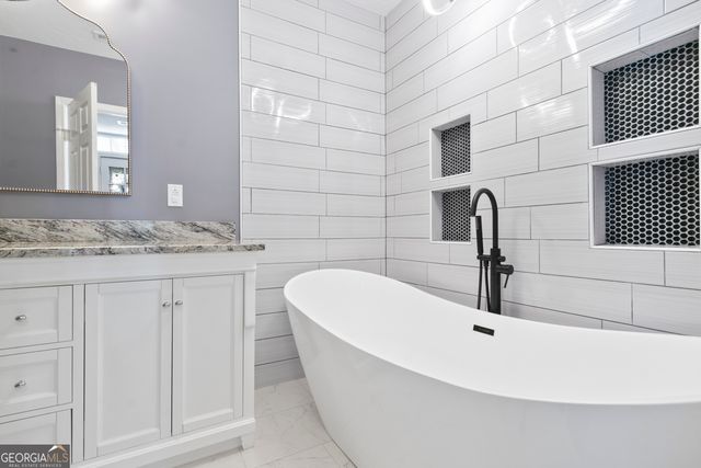 61 Clark Street, Newnan, GA 30263