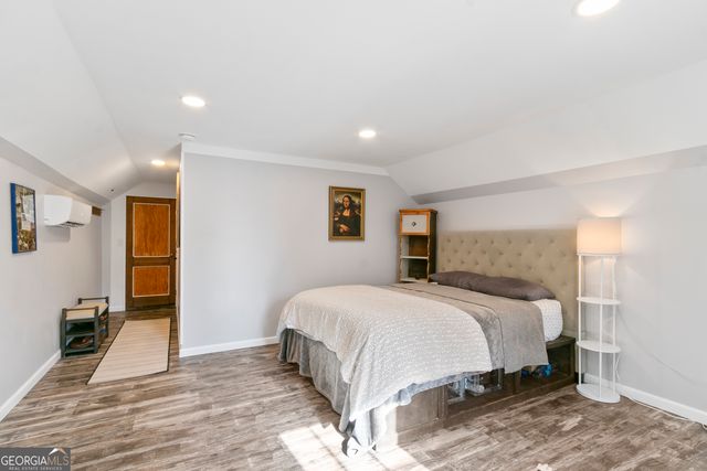 61 Clark Street, Newnan, GA 30263