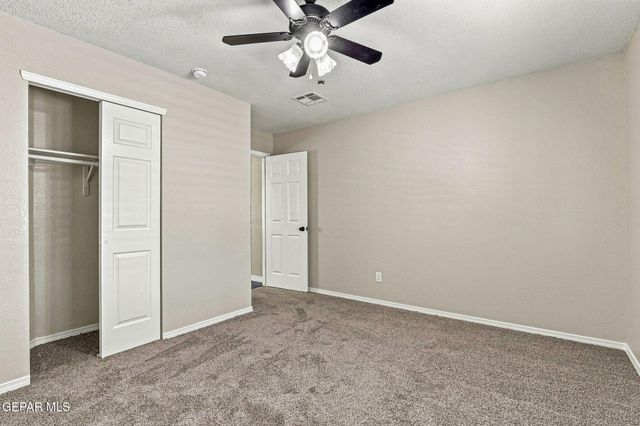 14049 Peter Noyes Drive, Horizon City, TX 79928