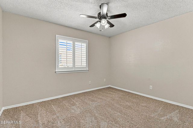 14049 Peter Noyes Drive, Horizon City, TX 79928