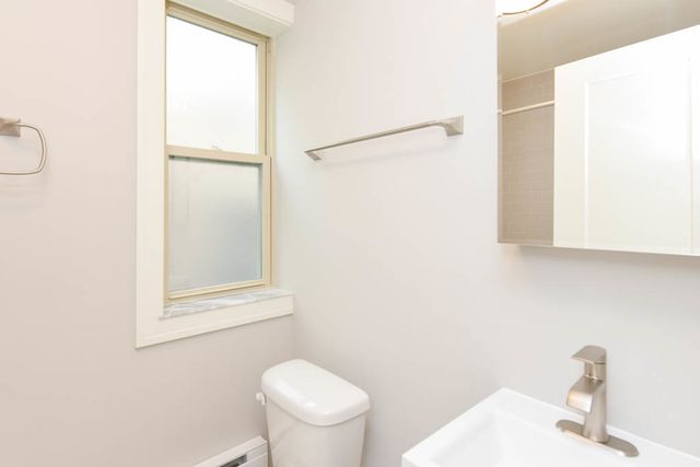 640 W WRIGHTWOOD Avenue 308, Chicago, IL 60614