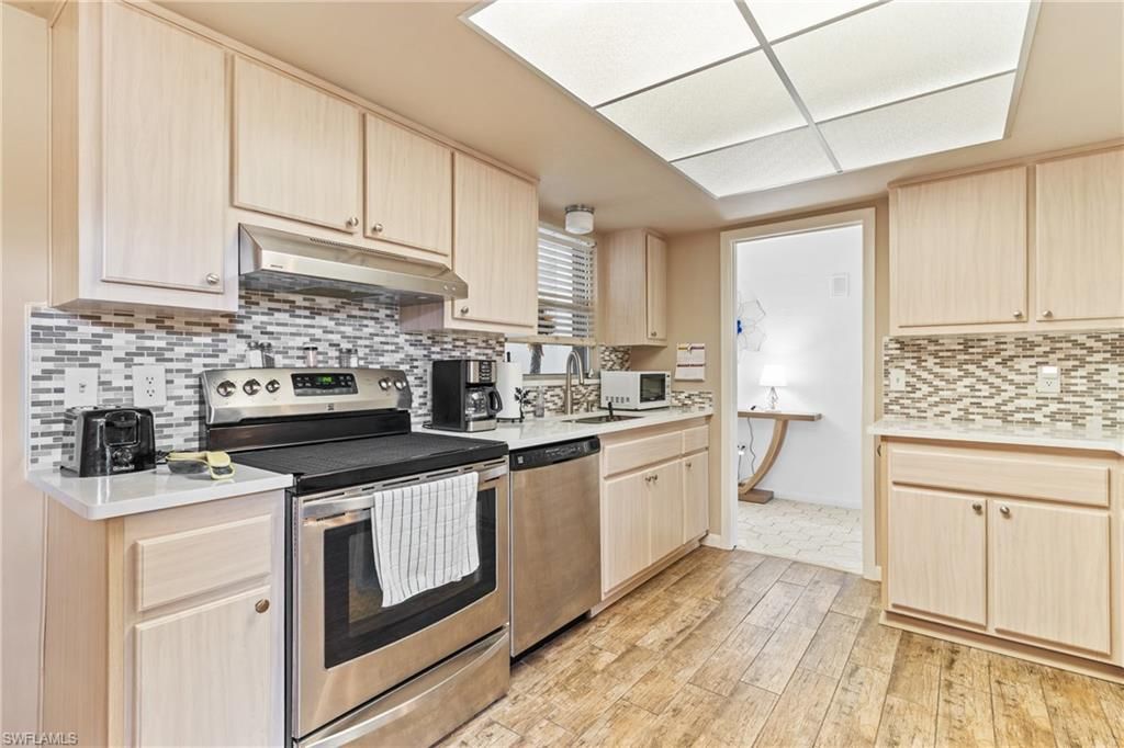 5549 Boynton LN, FORT MYERS, FL 33919 — photo 3
