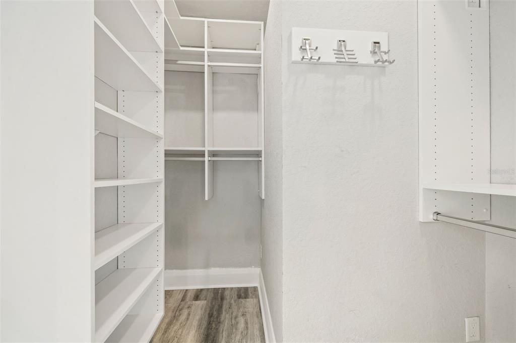 Image 30 of property listing at 205 N WESTLAND AVENUE, Tampa, FL 33606