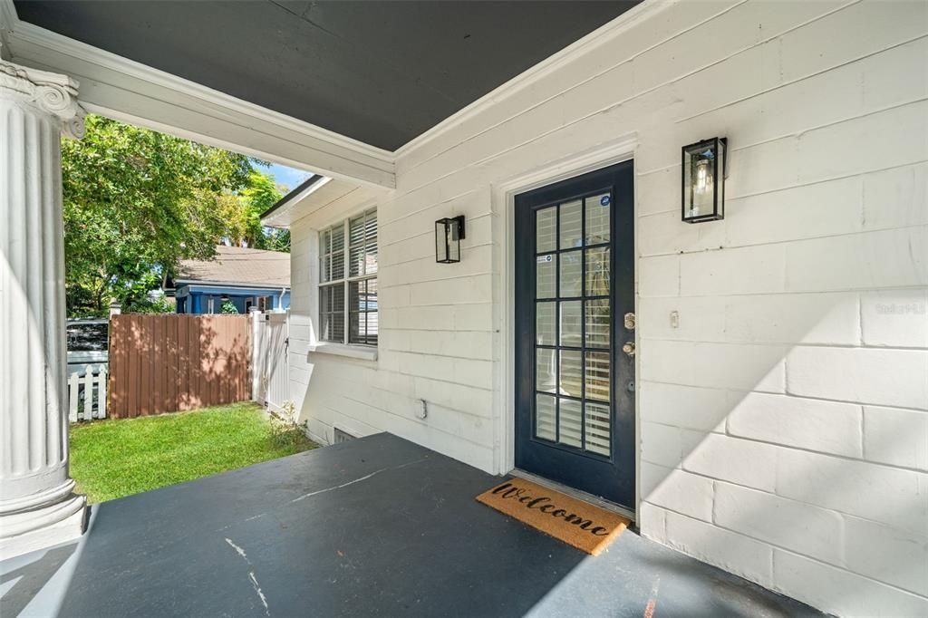 Image 4 of property listing at 205 N WESTLAND AVENUE, Tampa, FL 33606