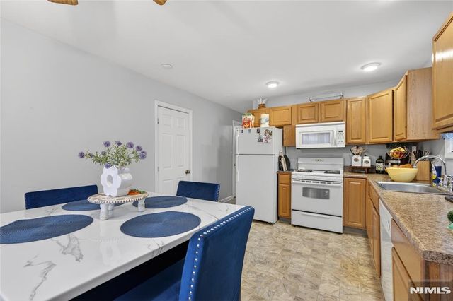 131 Paterson Avenue, Wallington, NJ 07057