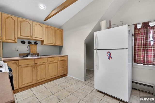 131 Paterson Avenue, Wallington, NJ 07057