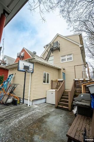 131 Paterson Avenue, Wallington, NJ 07057