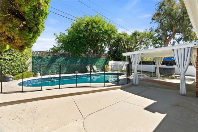17201 Simonds Street, Granada Hills, CA 91344