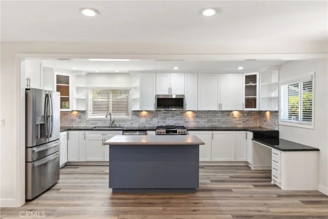 17201 Simonds Street, Granada Hills, CA 91344