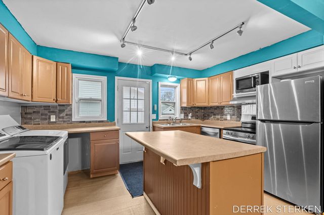 2437 Philo Avenue, Muskegon City, MI 49441