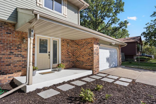 13025 Eldorado Street NE, Blaine, MN 55449