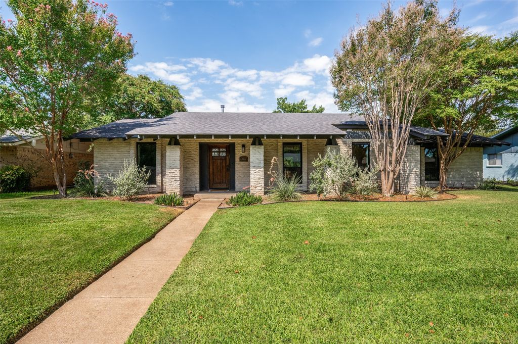 13107 Kerr Trail, Farmers Branch, TX 75244 — exterior