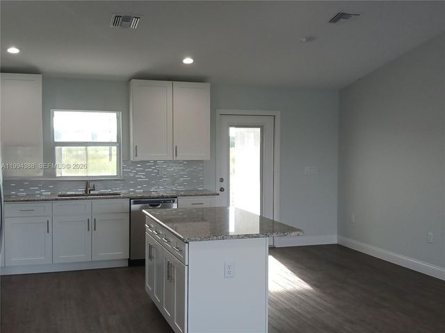 634 Royce Road, La Belle, FL 33935