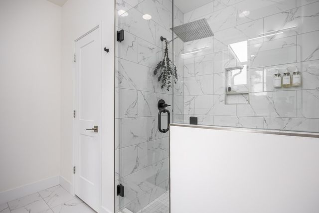 206 Ben Allen Rd Unit 7, Nashville, TN 37207