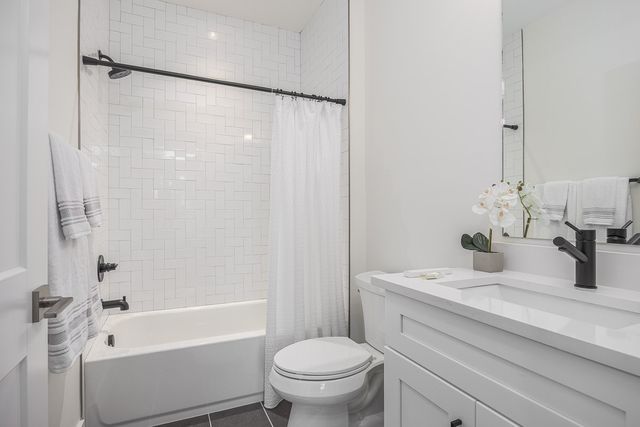 206 Ben Allen Rd Unit 7, Nashville, TN 37207