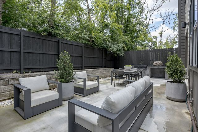 206 Ben Allen Rd Unit 7, Nashville, TN 37207