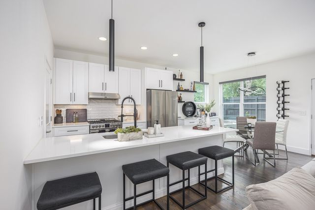 206 Ben Allen Rd Unit 7, Nashville, TN 37207