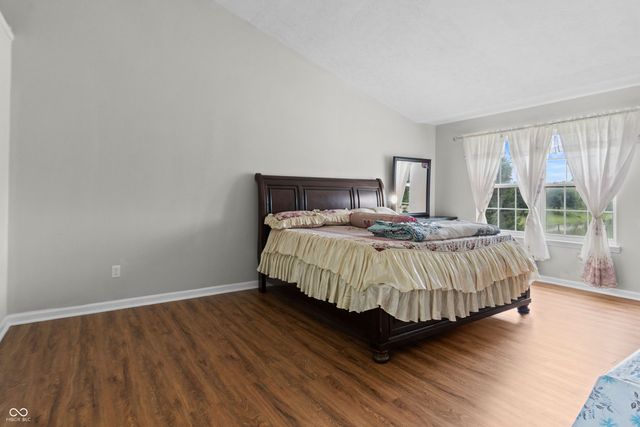 6951 Governors Pointe Boulevard, Indianapolis, IN 46217