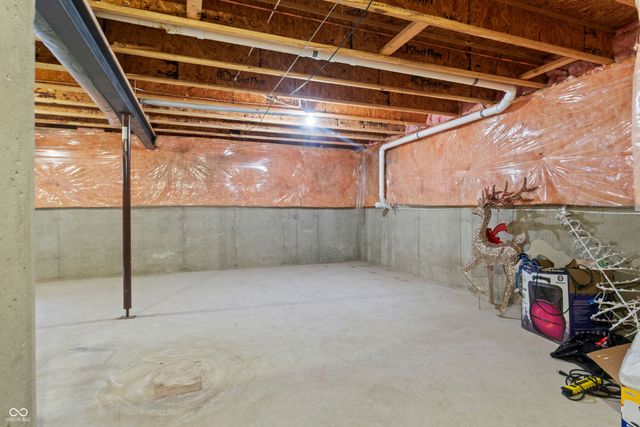6951 Governors Pointe Boulevard, Indianapolis, IN 46217