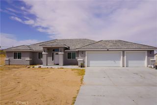 18702 Atlantic Street, Hesperia, CA 92345