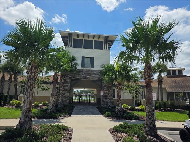7760 BROAD POINTE DRIVE, Zephyrhills, FL 33540